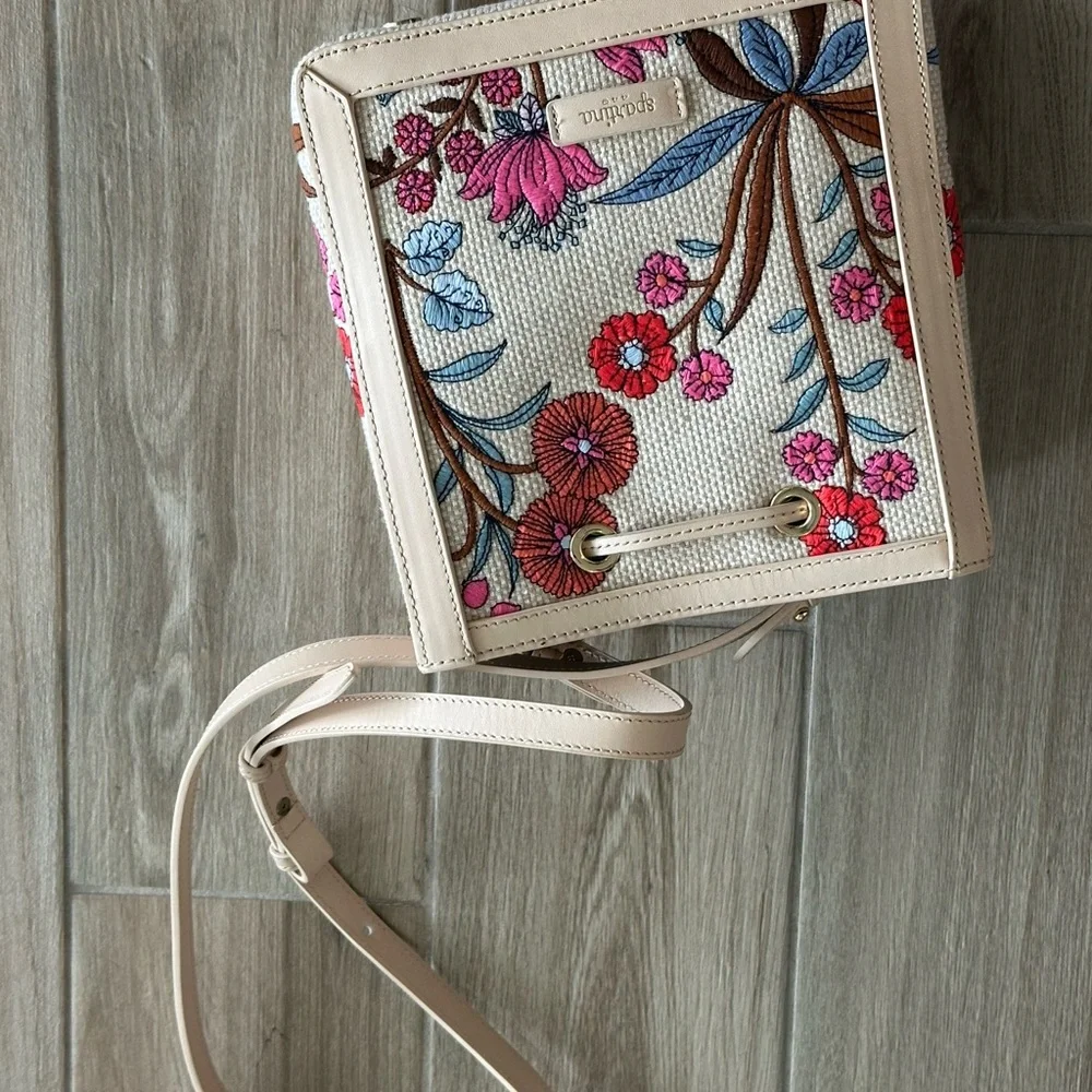 NWT SPARTINA 449 Beige Floral Embroidered Women's Bag - Picture 2 of 4